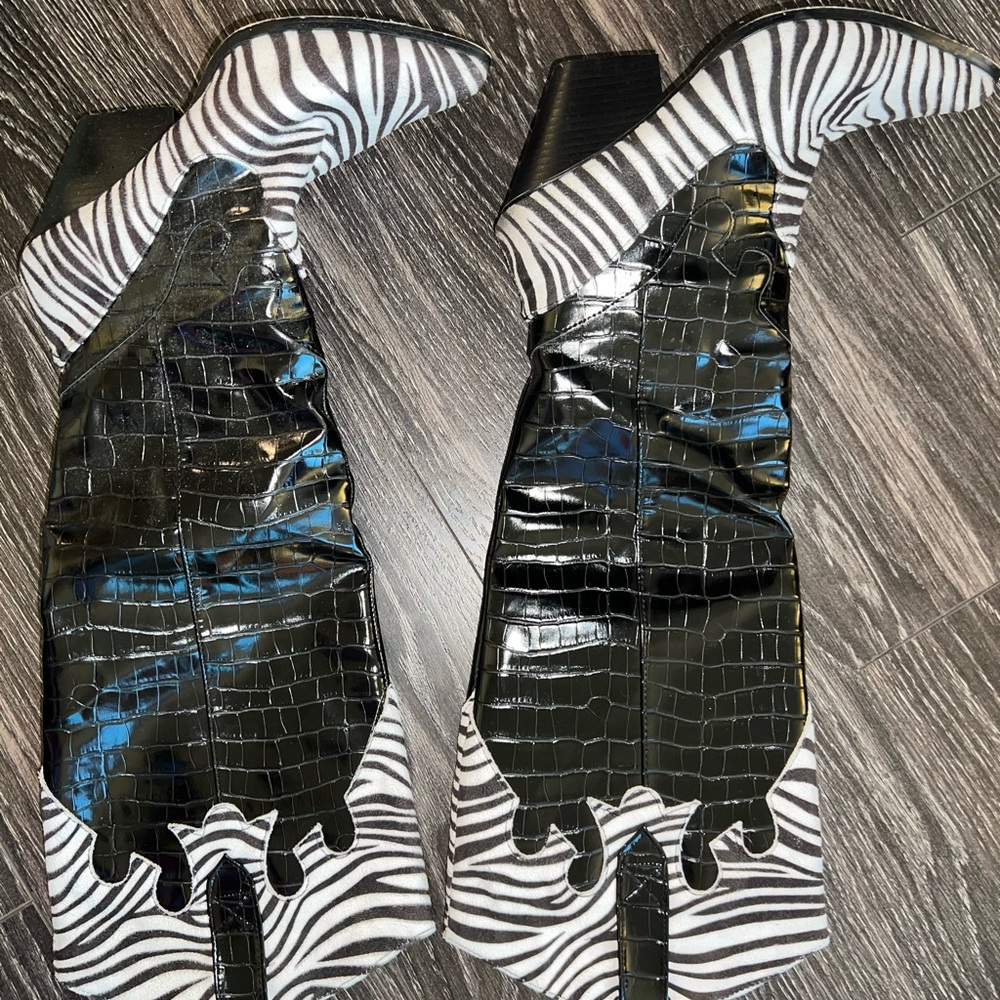 Cowboy zebra boots